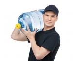 Заказ воды: как выбрать лучшую компанию для своих нужд