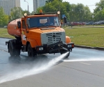 Поливомоечная машина в коммунальном хозяйстве