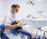 Стоматология Эпохи Цифрового Ренессанса: Улыбка, Выкованная Технологиями