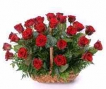 Использование корзин с живыми цветами