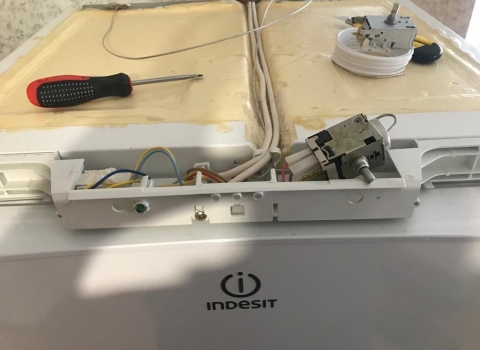 Ремонт холодильников Indesit в Казани надежно и качественно