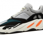 Adidas Yeezy Boost 700