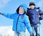 Верхняя детская одежда: как выбрать зимнюю куртку для ребенка?