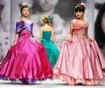 Учимся выбирать платье для 5-летней дочери