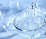 Природная минерализованная вода: польза и влияние на человеческий организм